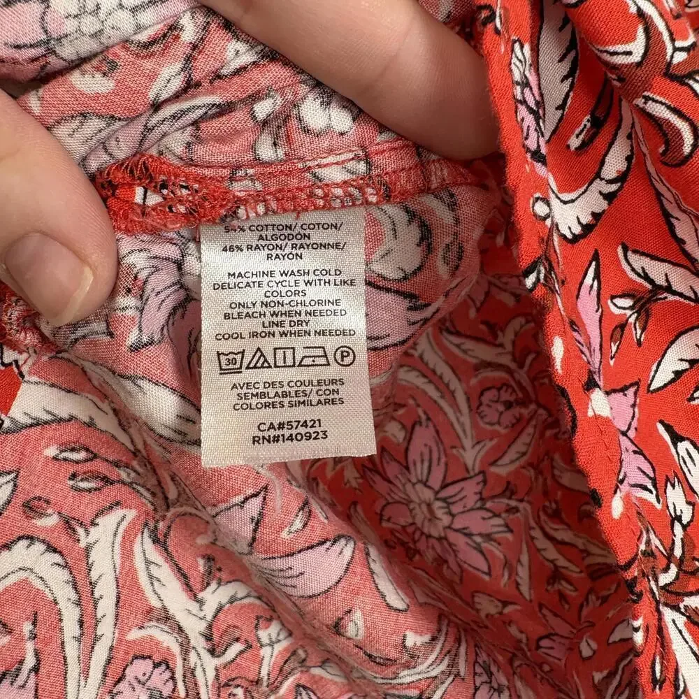 LOFT Size: XS Red Floral Spring Bloom Tie Neck Puff Sleeve Tunic Top